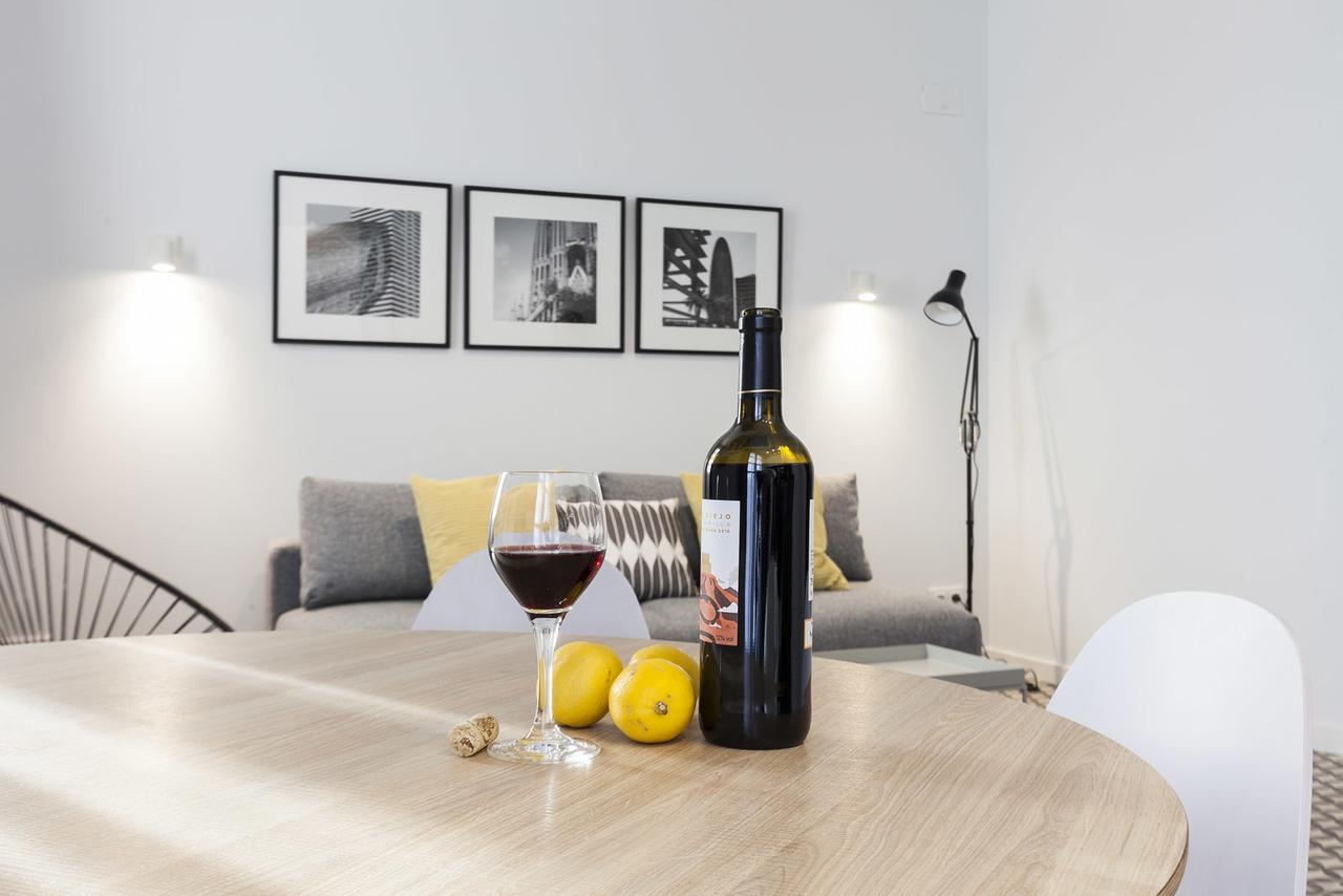Aspasios Poble Nou Apartments Barcelona Exteriör bild